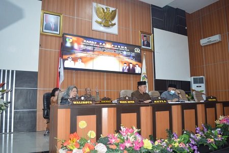 Dewan Dukung Penerapan Sistem Pembayaran Karcis Parkir Tepi Jalan di Kota Palu